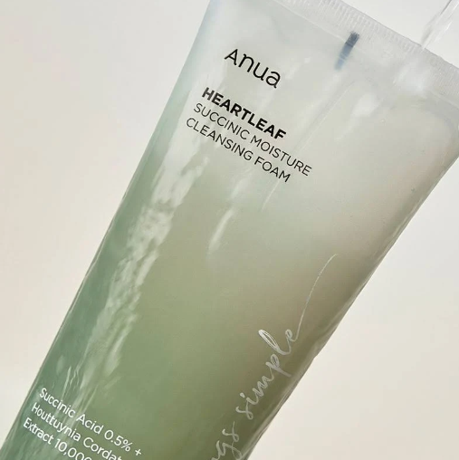 Anua -  Heartleaf Succinic Moisture Cleansing Foam